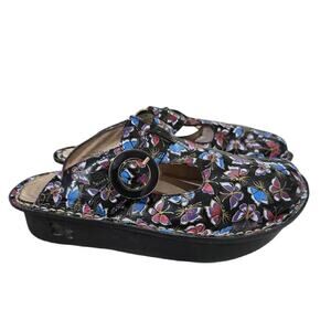 Alegria By PG Lite Patent Leather Butterfly Shoes Buckle Clogs Mules Size 6- 6.5